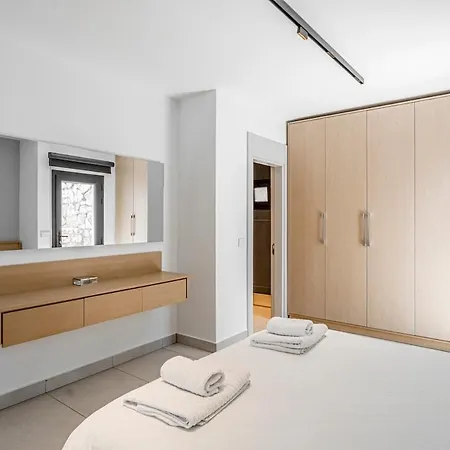 18 By Cimentepe Deluxe - With Heated Pool In Yalikavak *