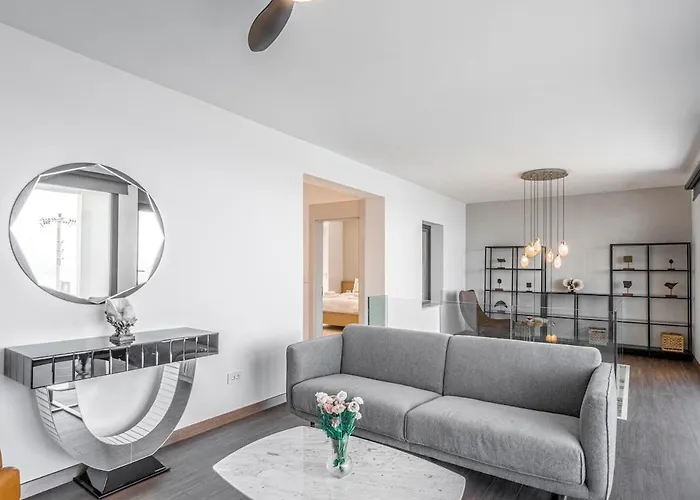 18 By Cimentepe Deluxe - With Heated Pool In Yalikavak 博德鲁姆